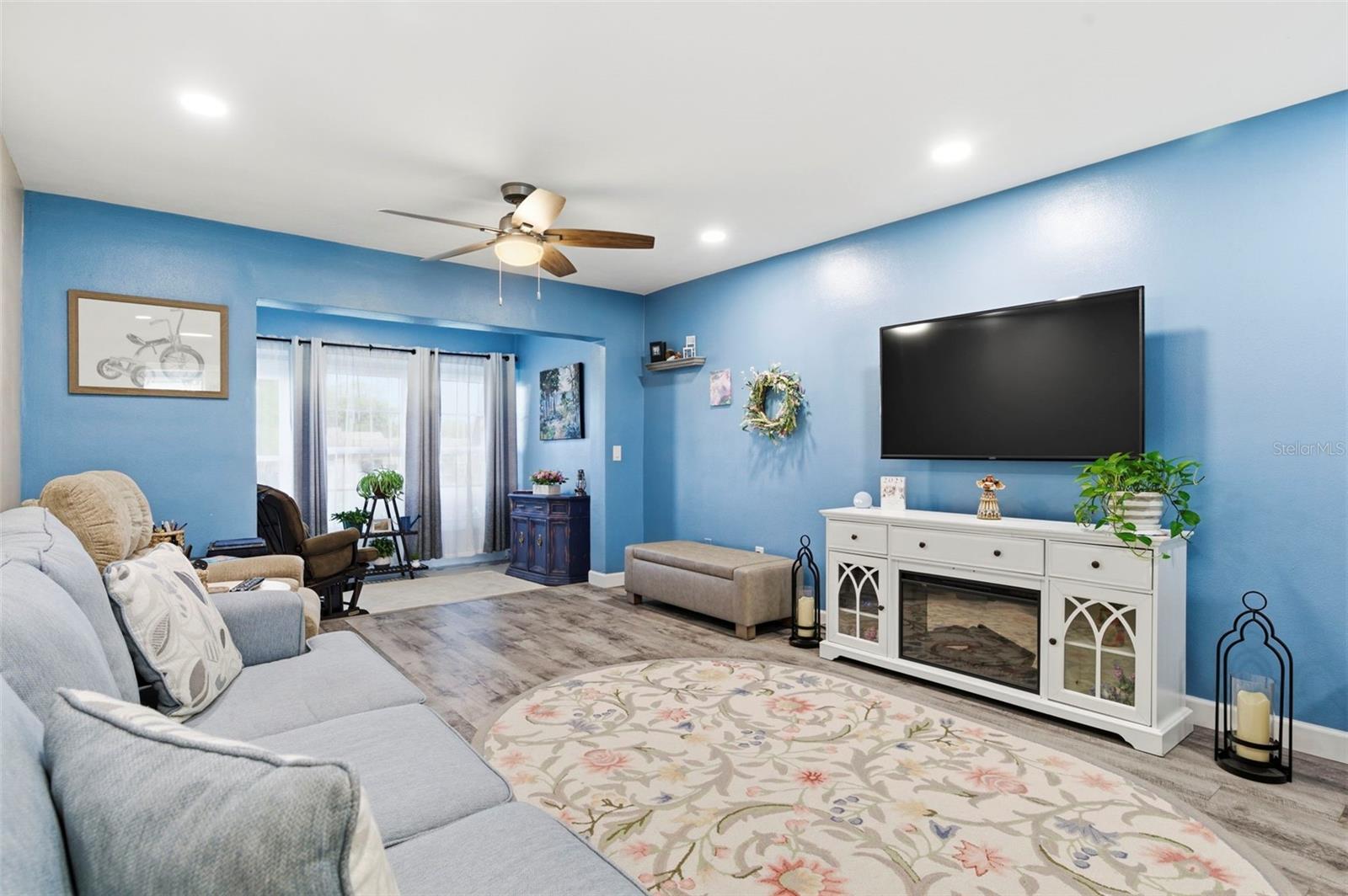 NORMANDY PARK OAKS CONDO - Residential