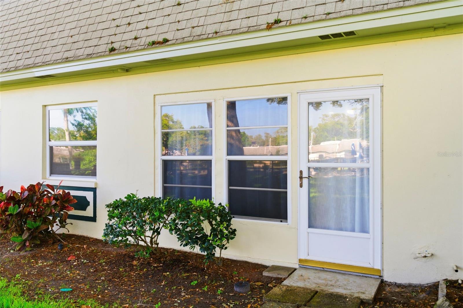 NORMANDY PARK OAKS CONDO - Residential