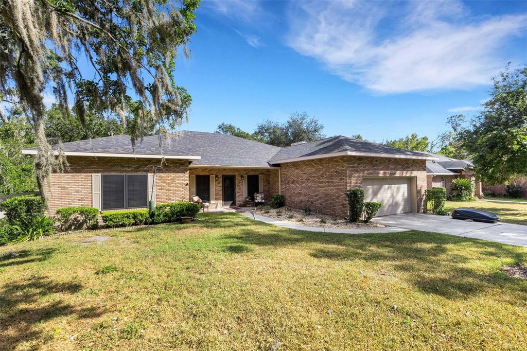 Photo of 6602 Forestwood Drive W, Lakeland, FL 33811 (MLS # L4956834)