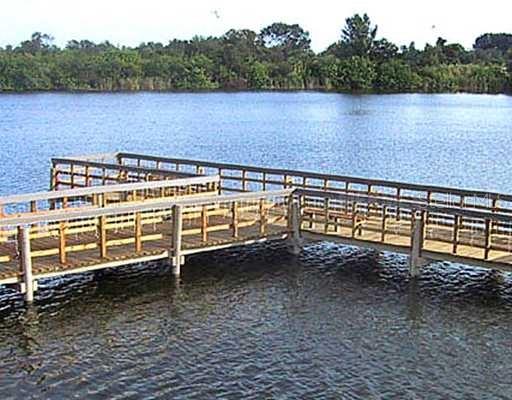 BAYSHORE ON THE LAKE APTS II SEC 3 - Residential Lease