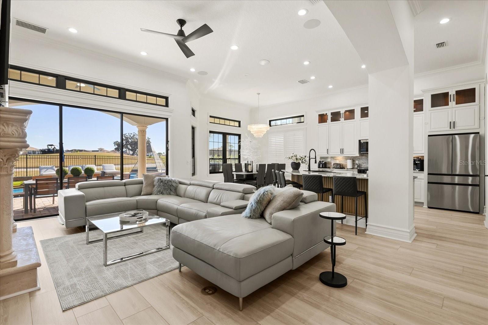 REUNION WEST VLGS NORTH - Residential