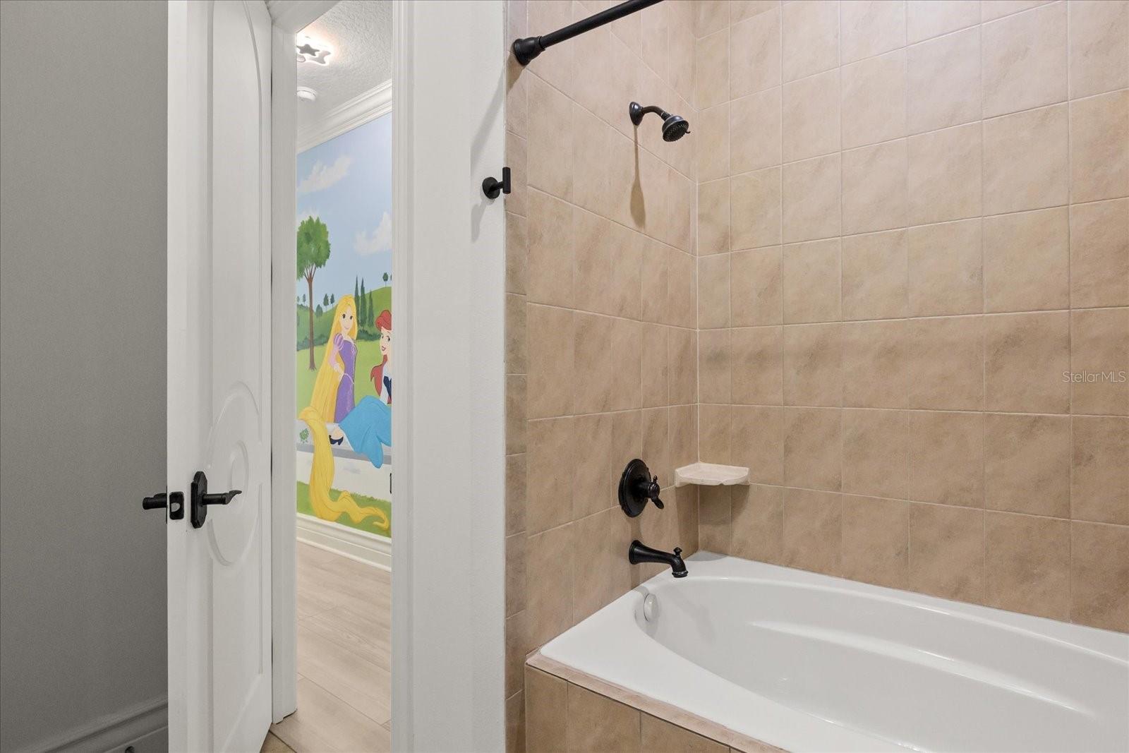 REUNION WEST VLGS NORTH - Residential