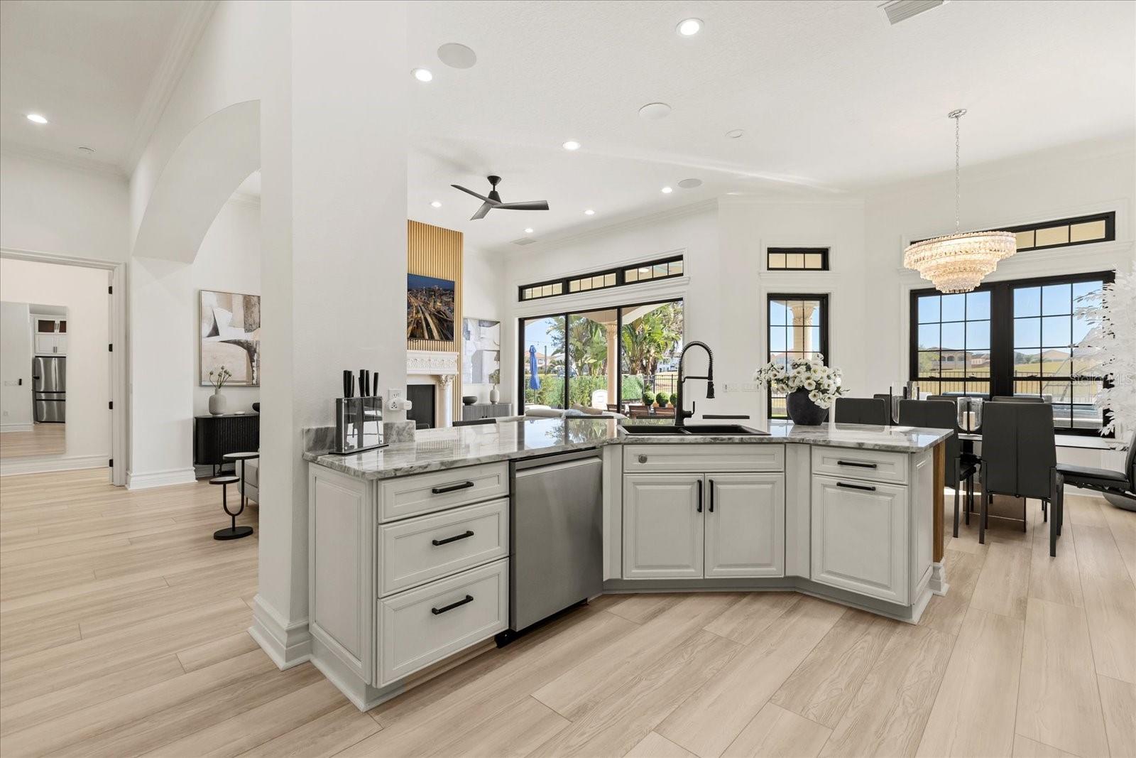 REUNION WEST VLGS NORTH - Residential