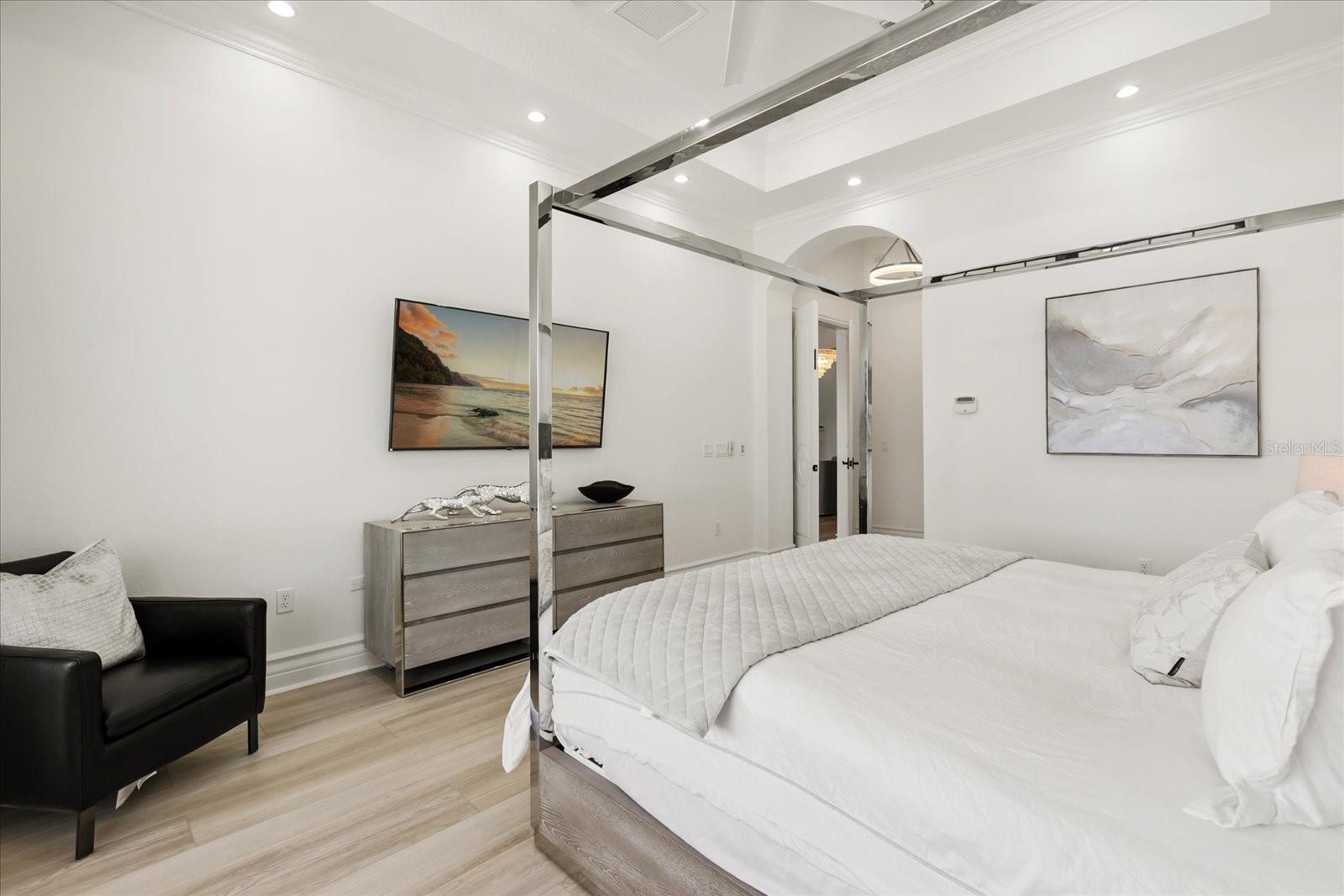 REUNION WEST VLGS NORTH - Residential