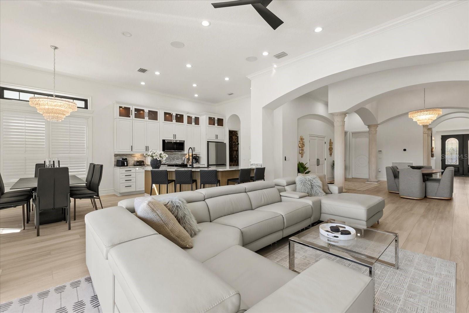 REUNION WEST VLGS NORTH - Residential