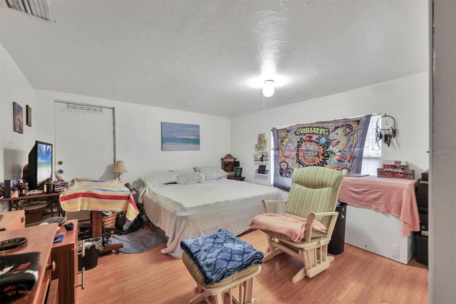 FARROWS - Residential