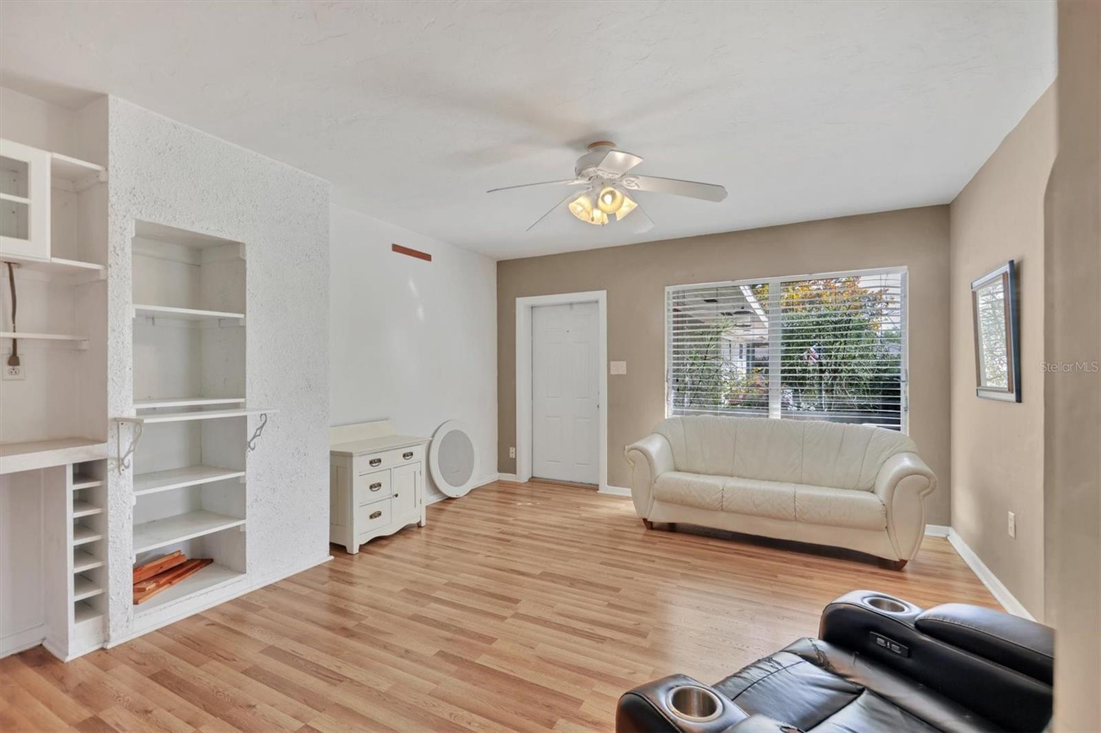 FARROWS - Residential