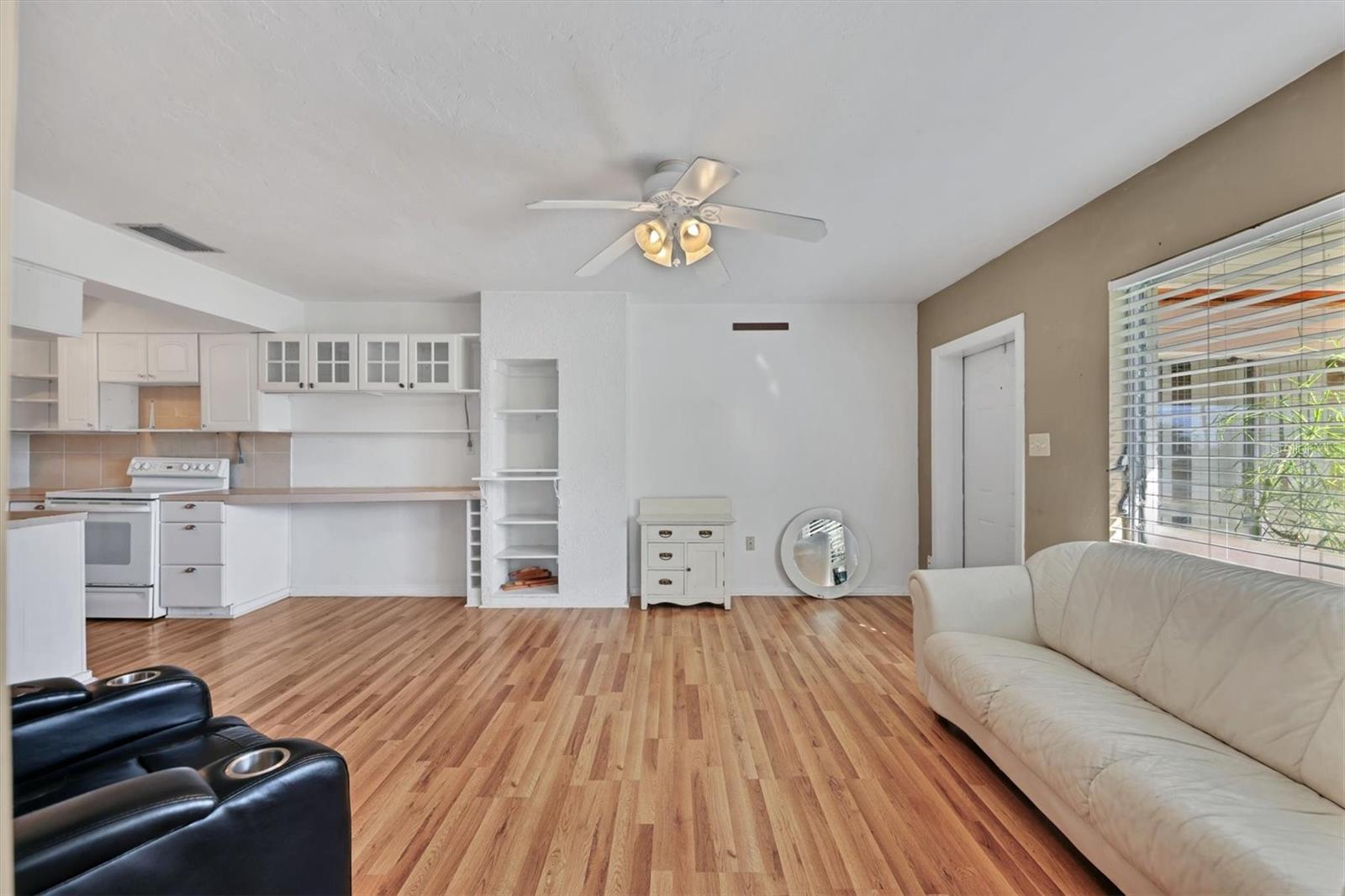 FARROWS - Residential