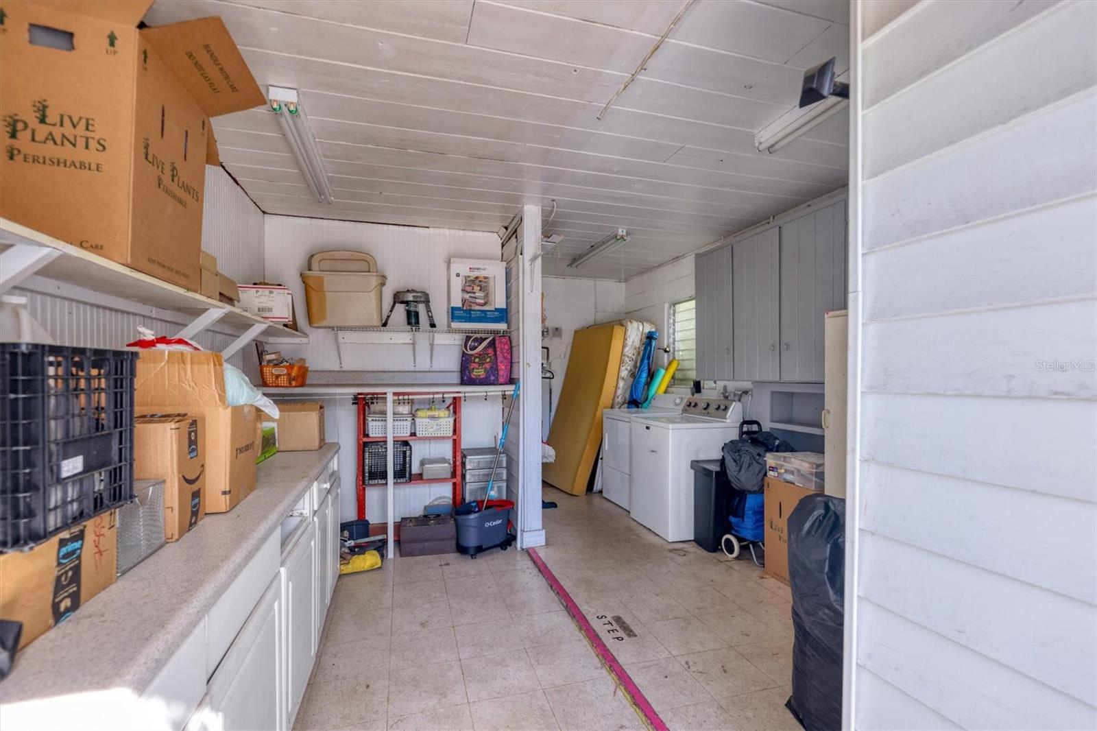 FARROWS - Residential