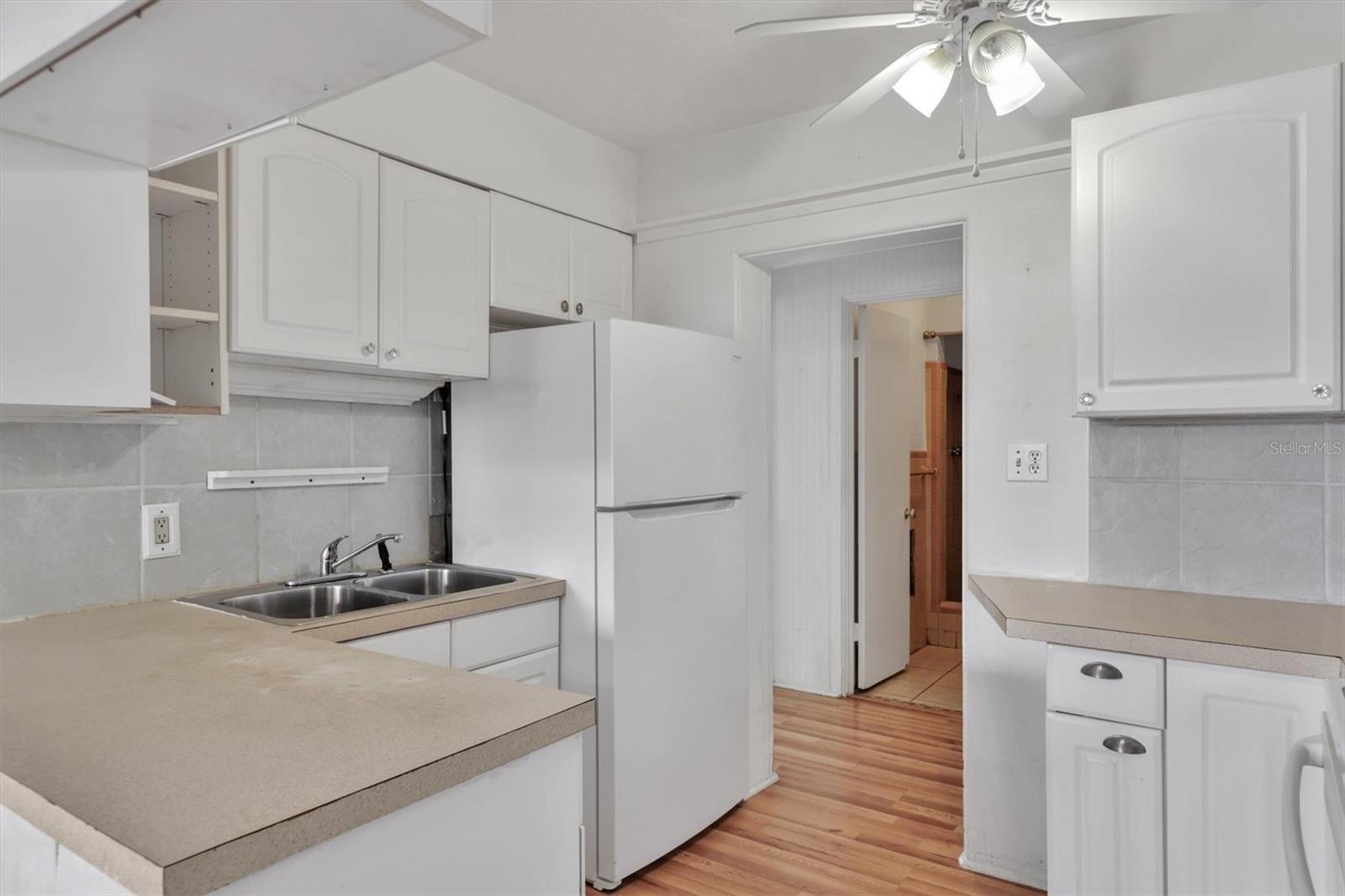 FARROWS - Residential