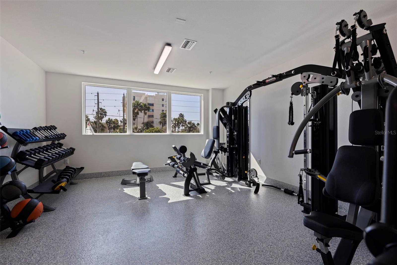 RESIDENCES AT TOWN CENTER CONDO - Residential Lease