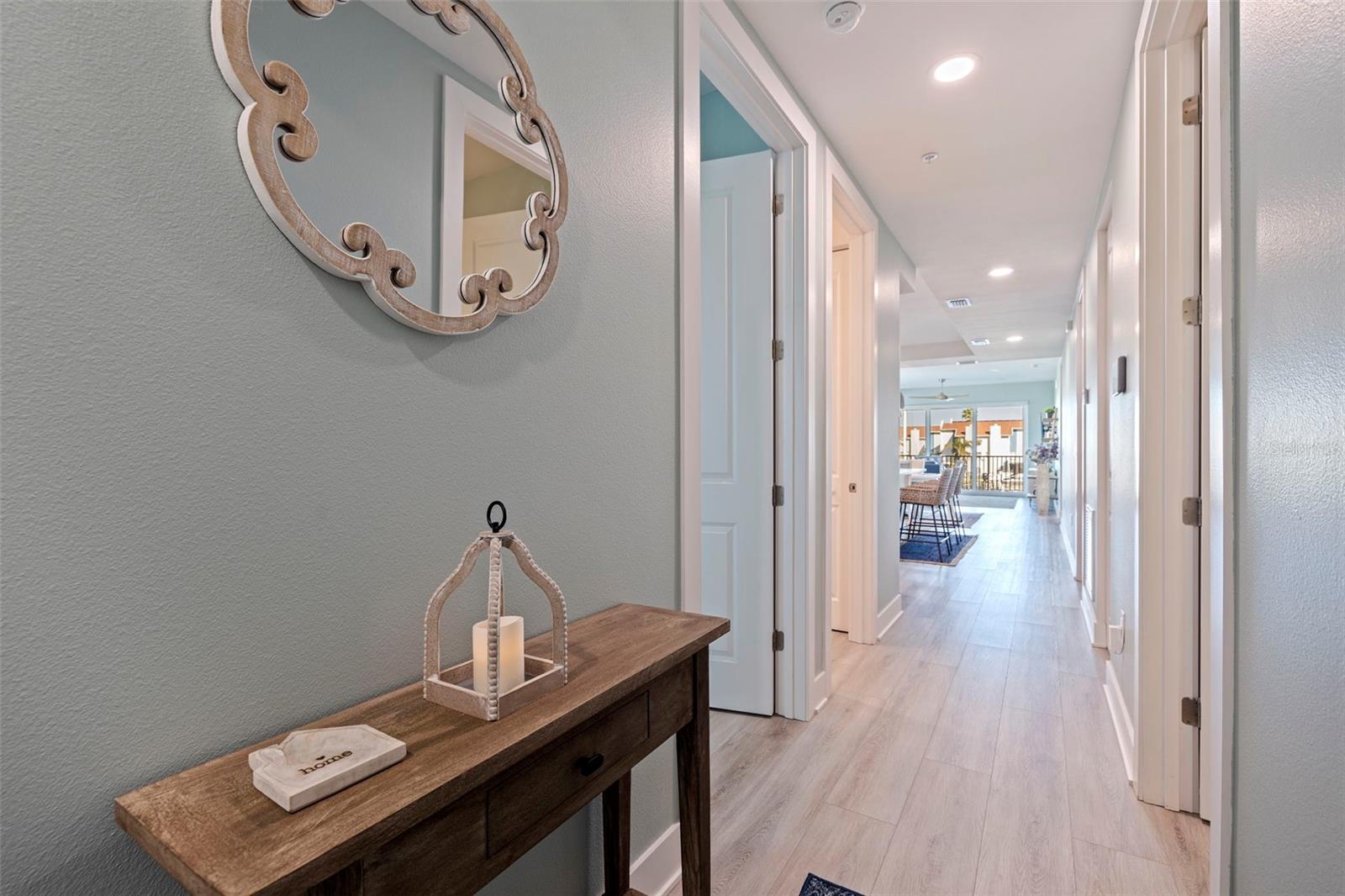 RESIDENCES AT TOWN CENTER CONDO - Residential Lease