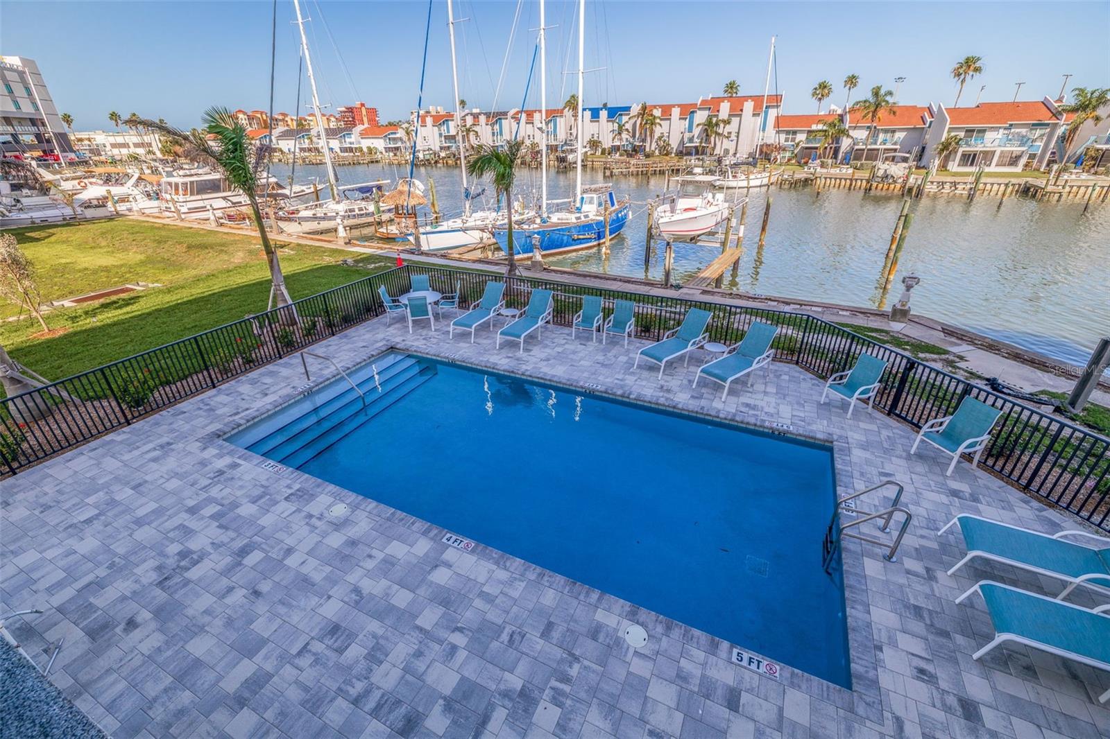 RESIDENCES AT TOWN CENTER CONDO - Residential Lease