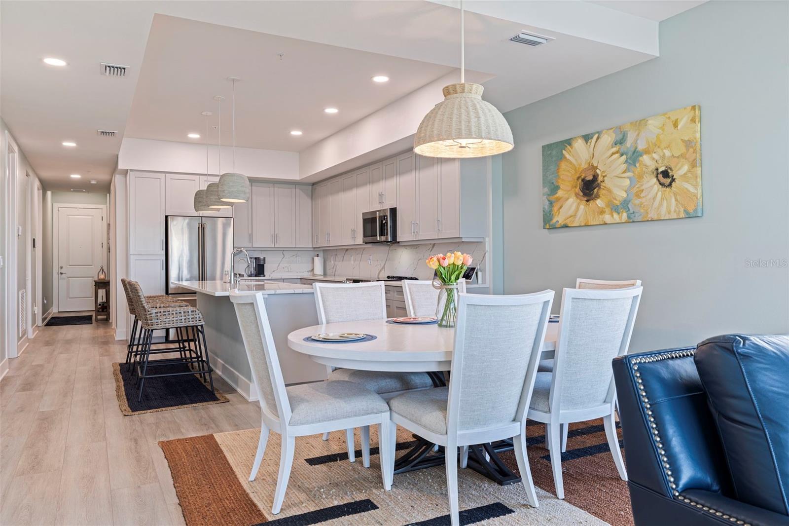 RESIDENCES AT TOWN CENTER CONDO - Residential Lease