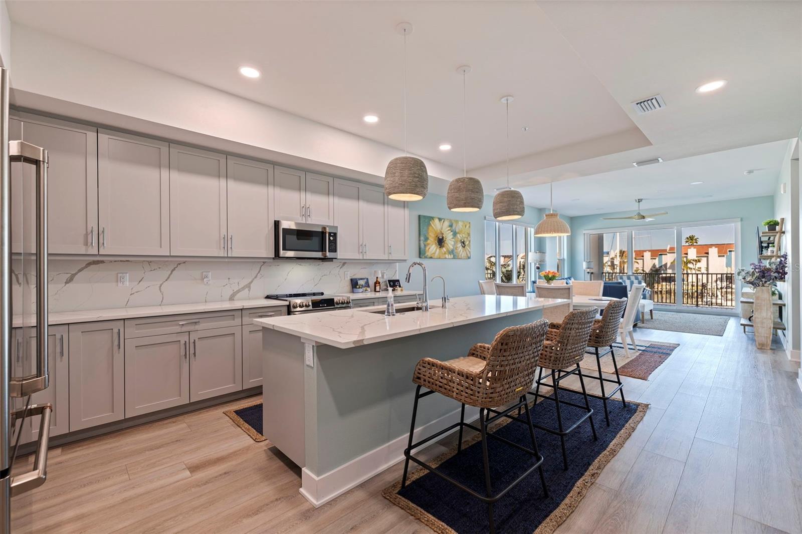 RESIDENCES AT TOWN CENTER CONDO - Residential Lease