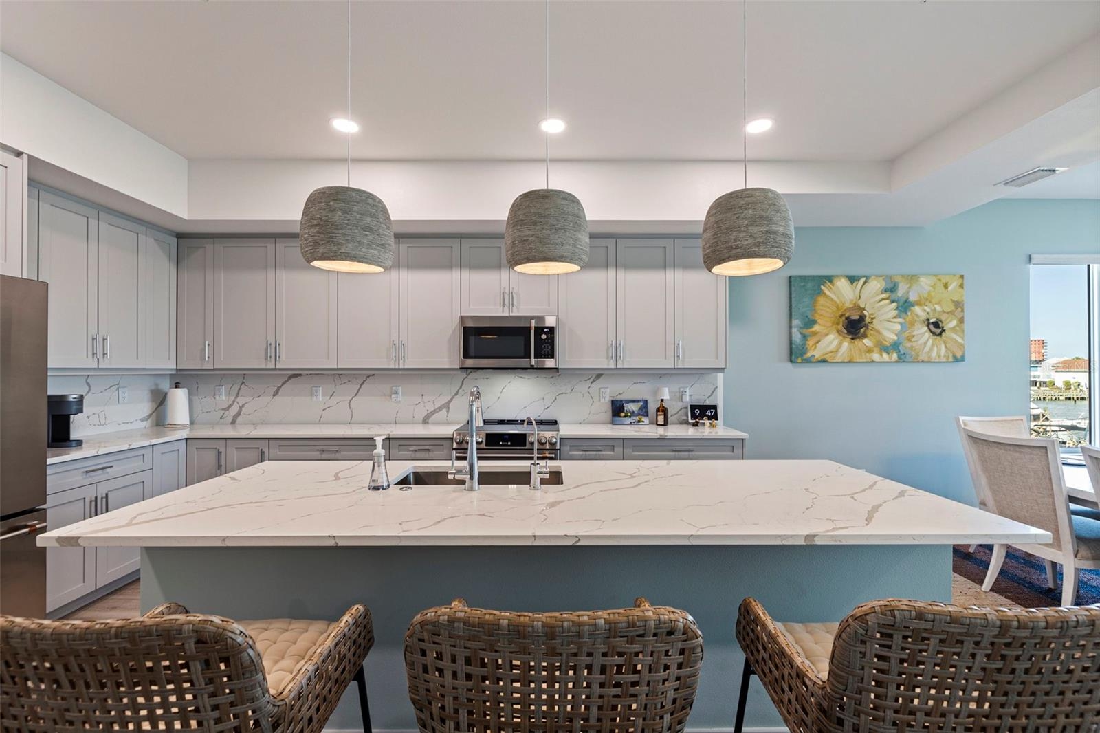 RESIDENCES AT TOWN CENTER CONDO - Residential Lease