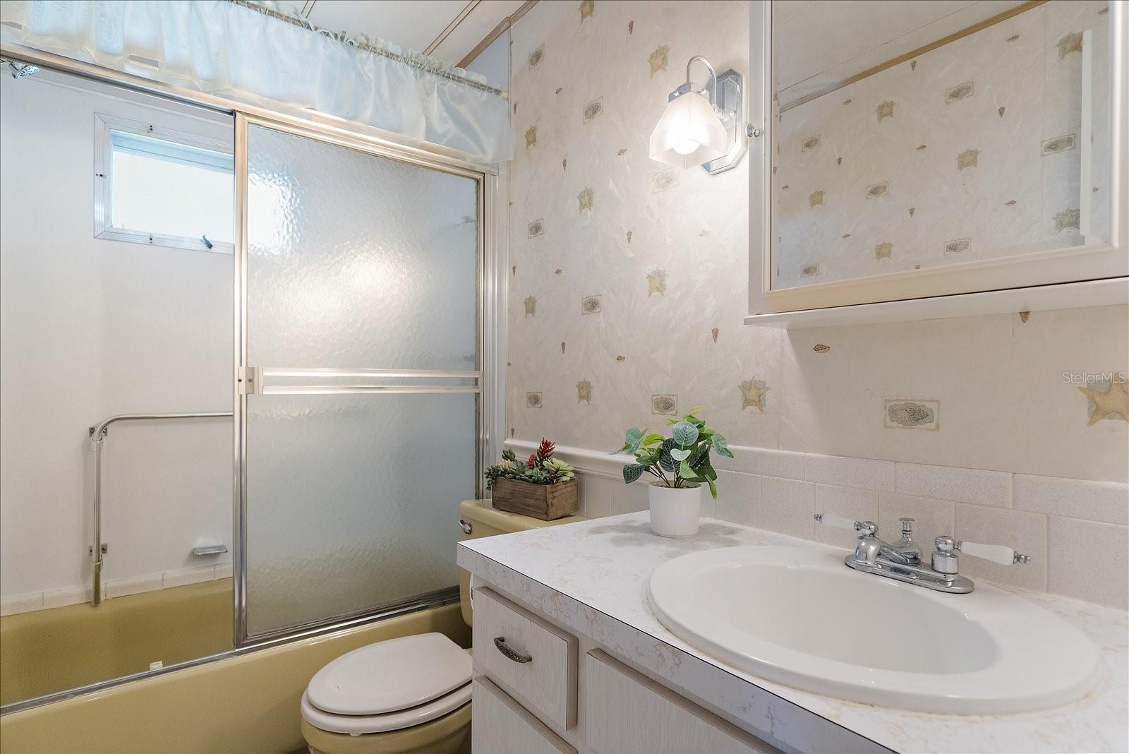 TROPIC ISLES CO-OP - Residential