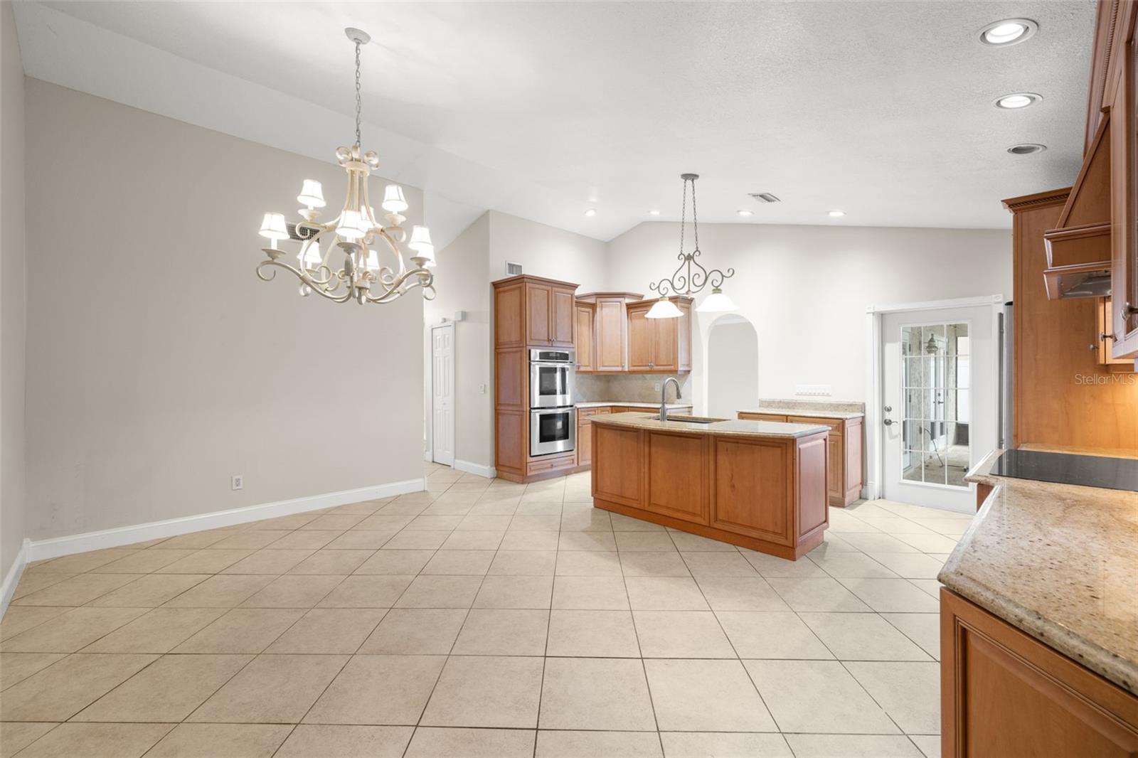 BAY PORT COLONY PH III UN 1 - Residential