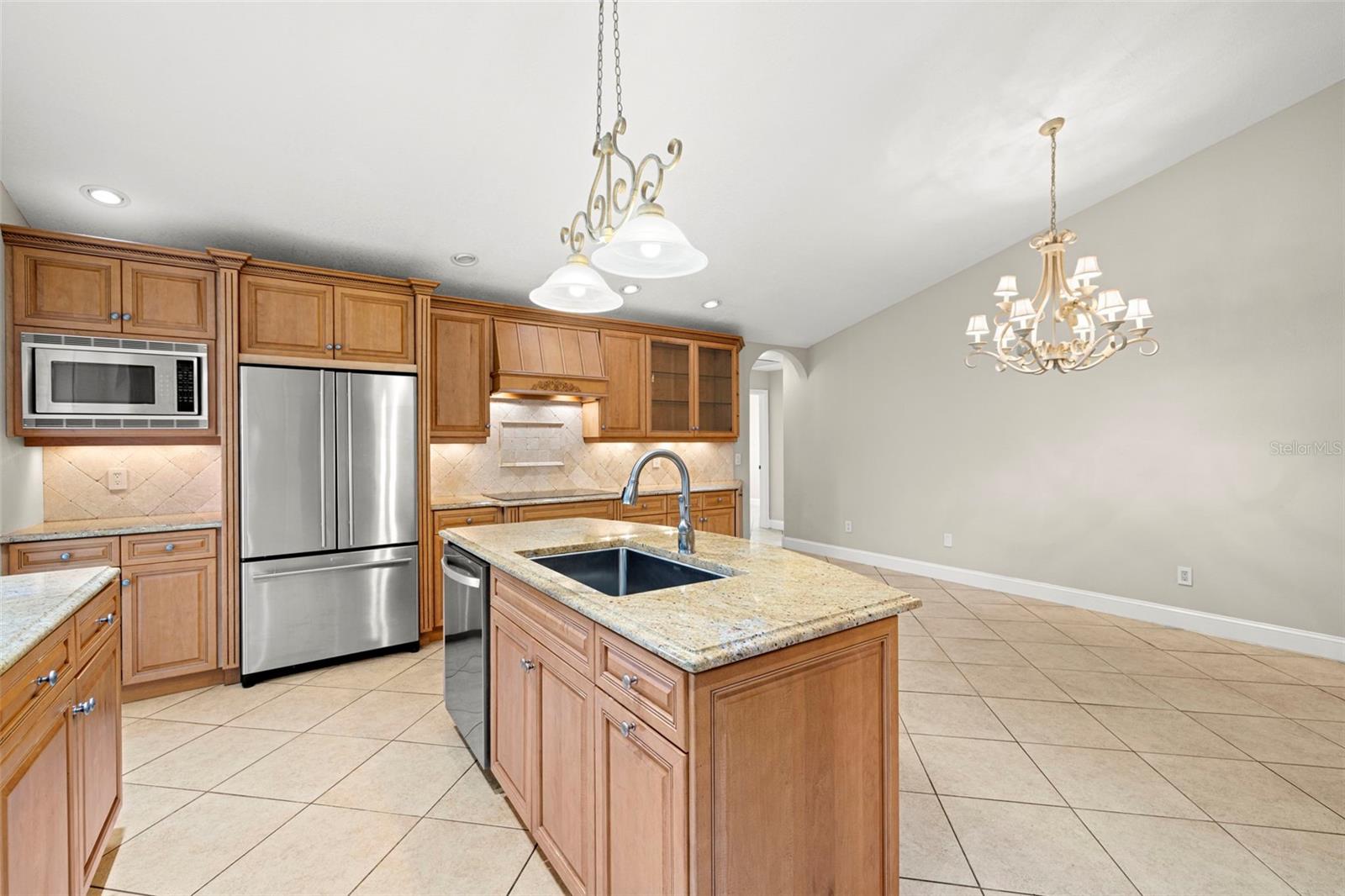 BAY PORT COLONY PH III UN 1 - Residential