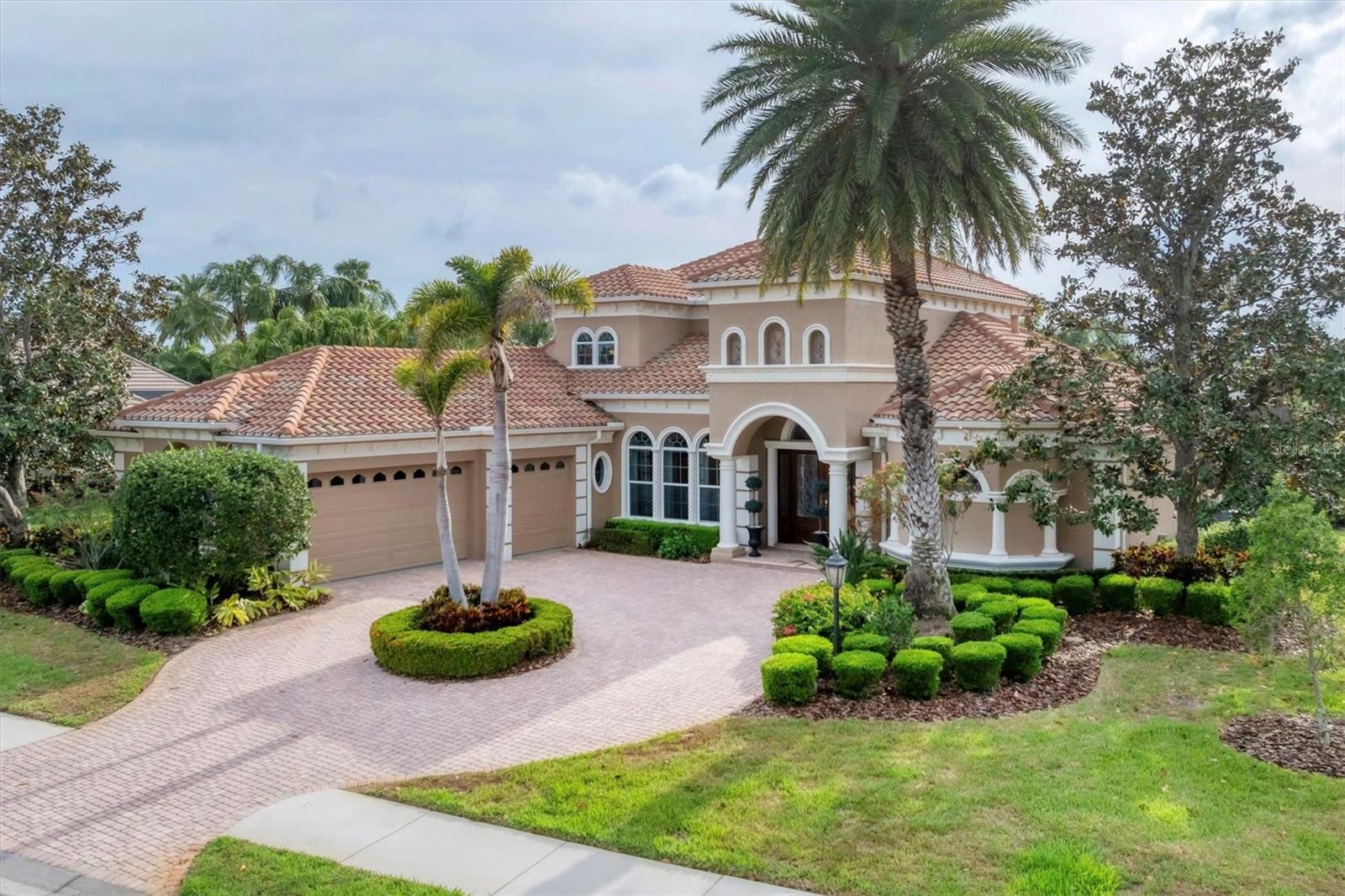 LAKEWOOD RANCH COUNTRY CLUB VILLAGE - Residential