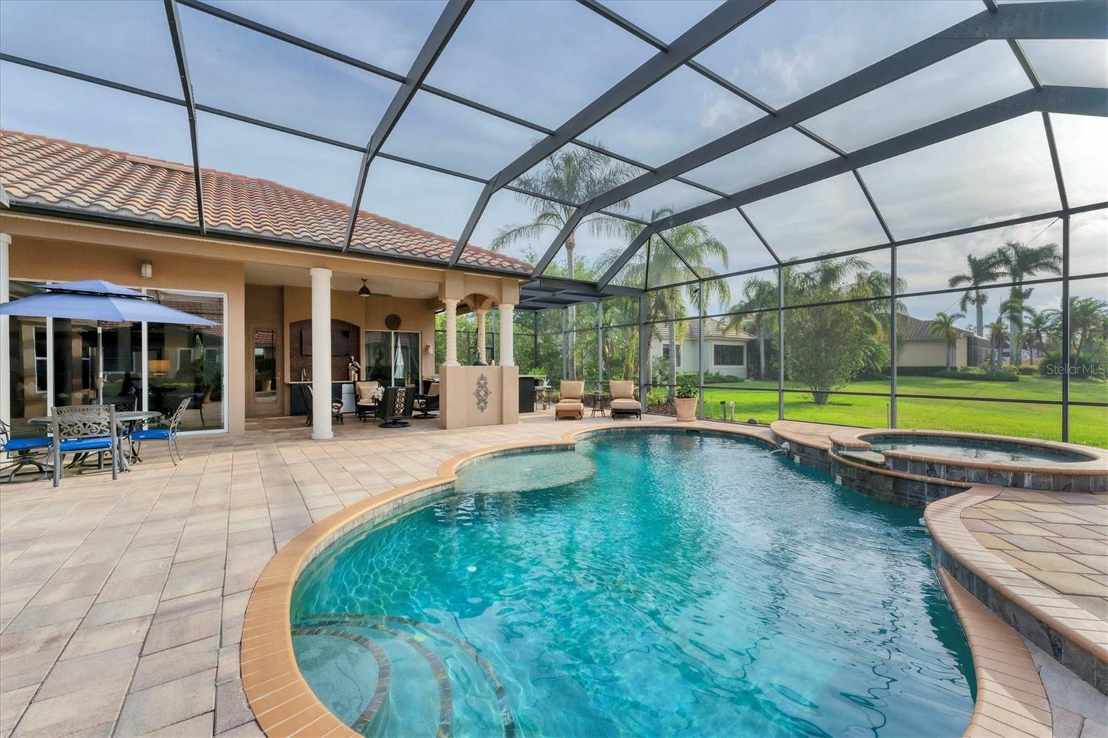 LAKEWOOD RANCH COUNTRY CLUB VILLAGE - Residential