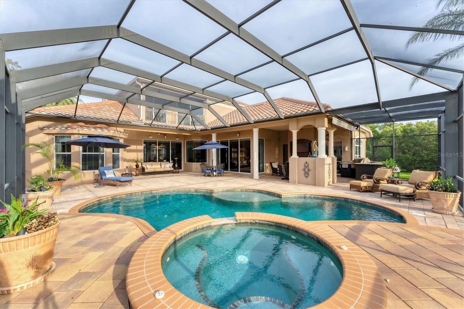 LAKEWOOD RANCH COUNTRY CLUB VILLAGE - Residential