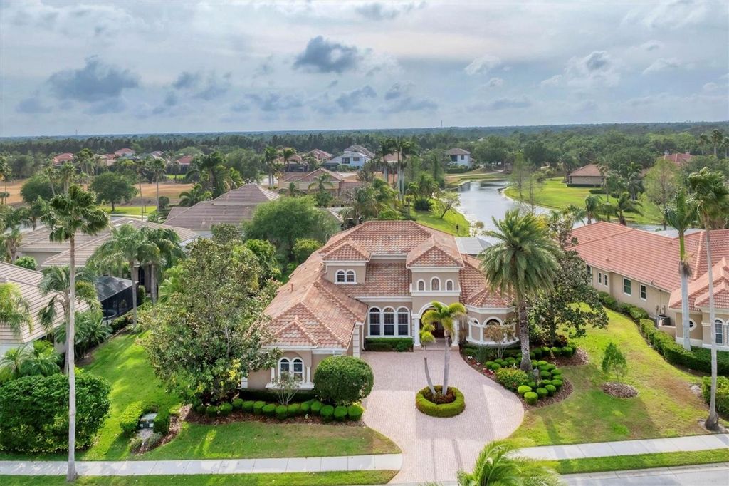 Photo of 6822 Dominion Lane, Lakewood Ranch, FL 34202 (MLS # A4645539)