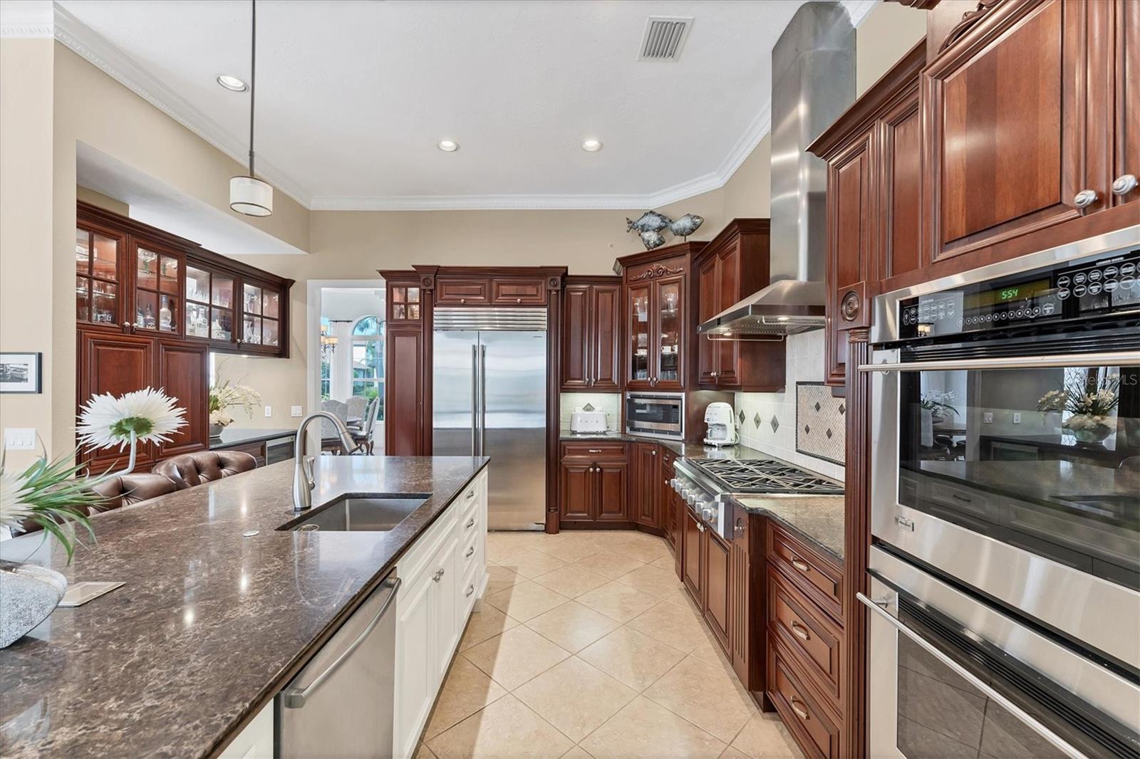 LAKEWOOD RANCH COUNTRY CLUB VILLAGE - Residential