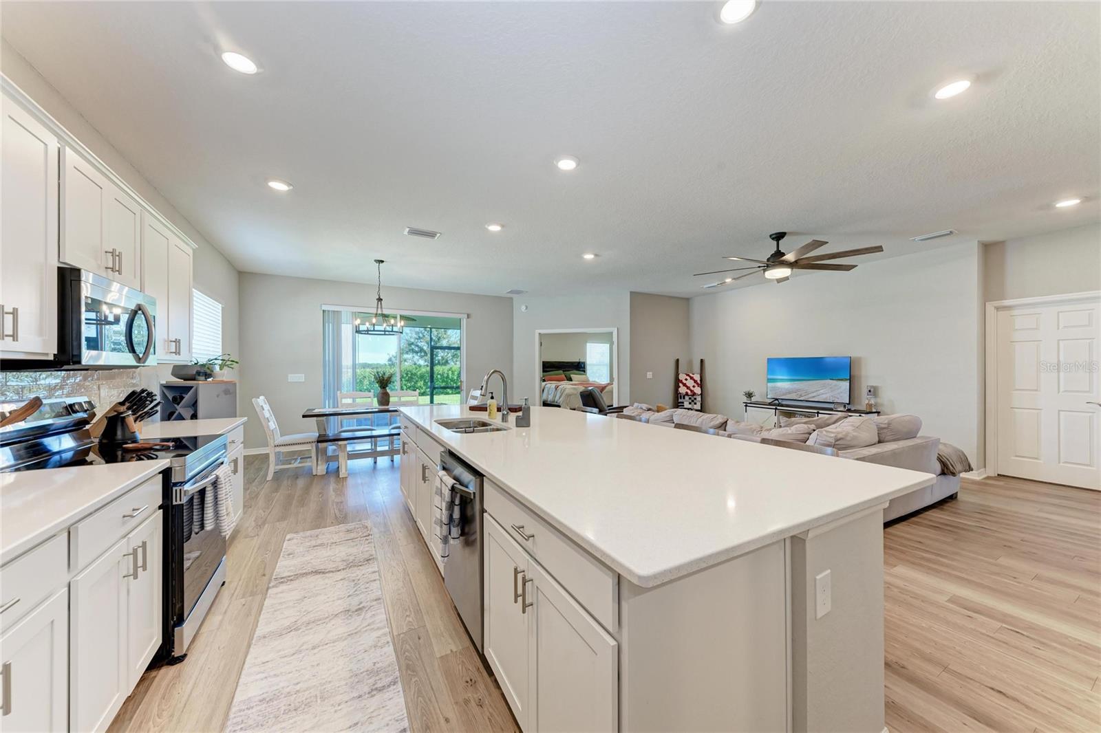 AVIARY AT RUTLAND RANCH - Residential