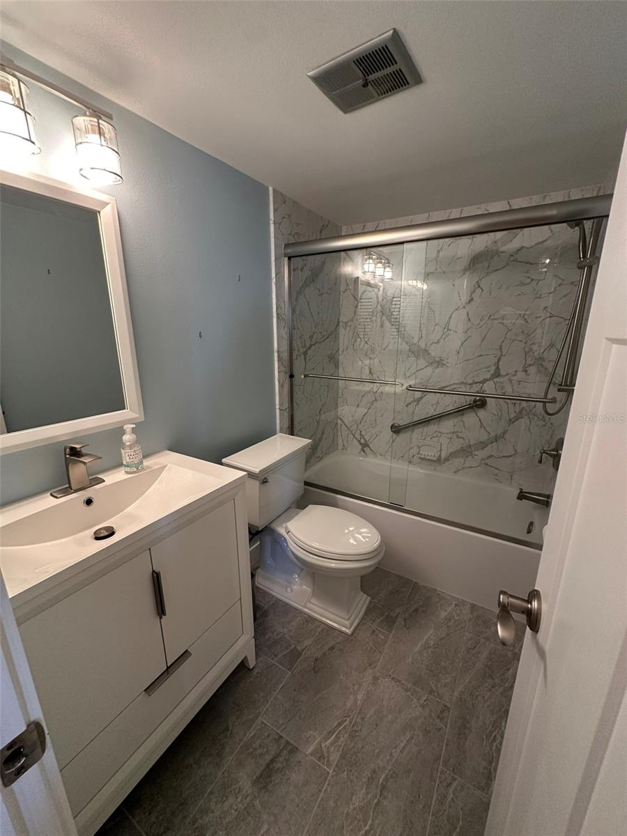 TARPON COVE CONDO - Residential