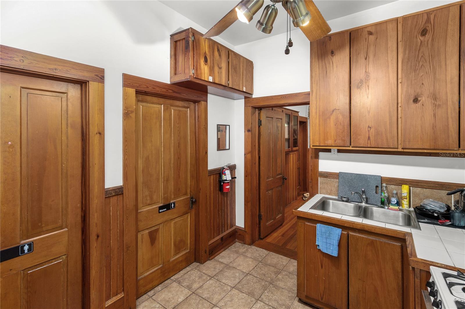 GAINESVILLE BRUSH ADD TO- - Commercial Sale