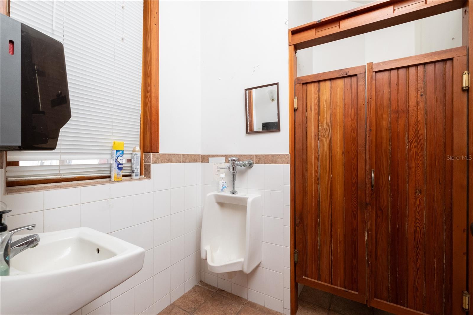 GAINESVILLE BRUSH ADD TO- - Commercial Sale