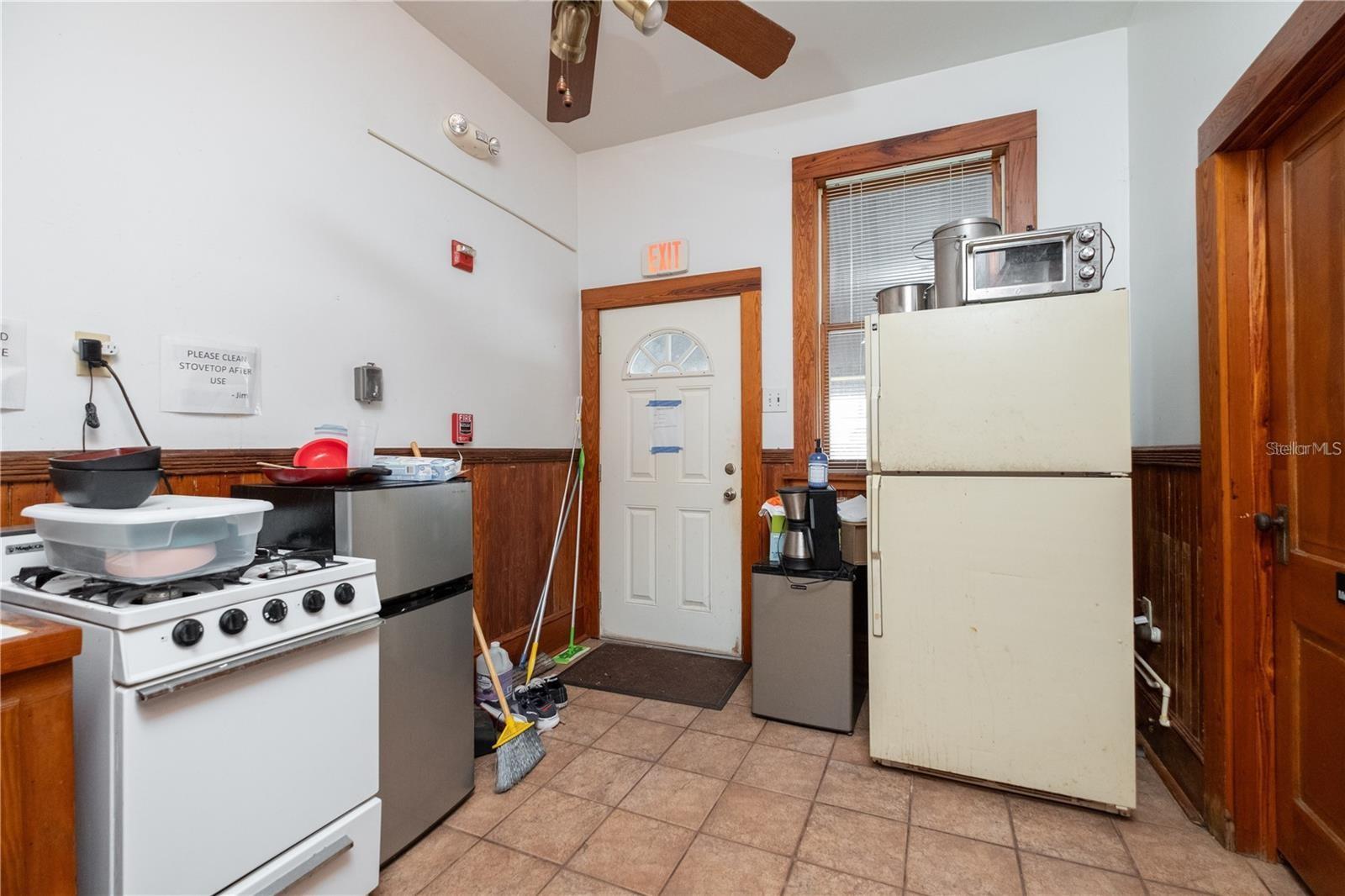 GAINESVILLE BRUSH ADD TO- - Commercial Sale