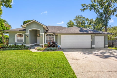 Photo of 1648 Woodridge Court, Lutz, FL 33559 (MLS # TB8559719)