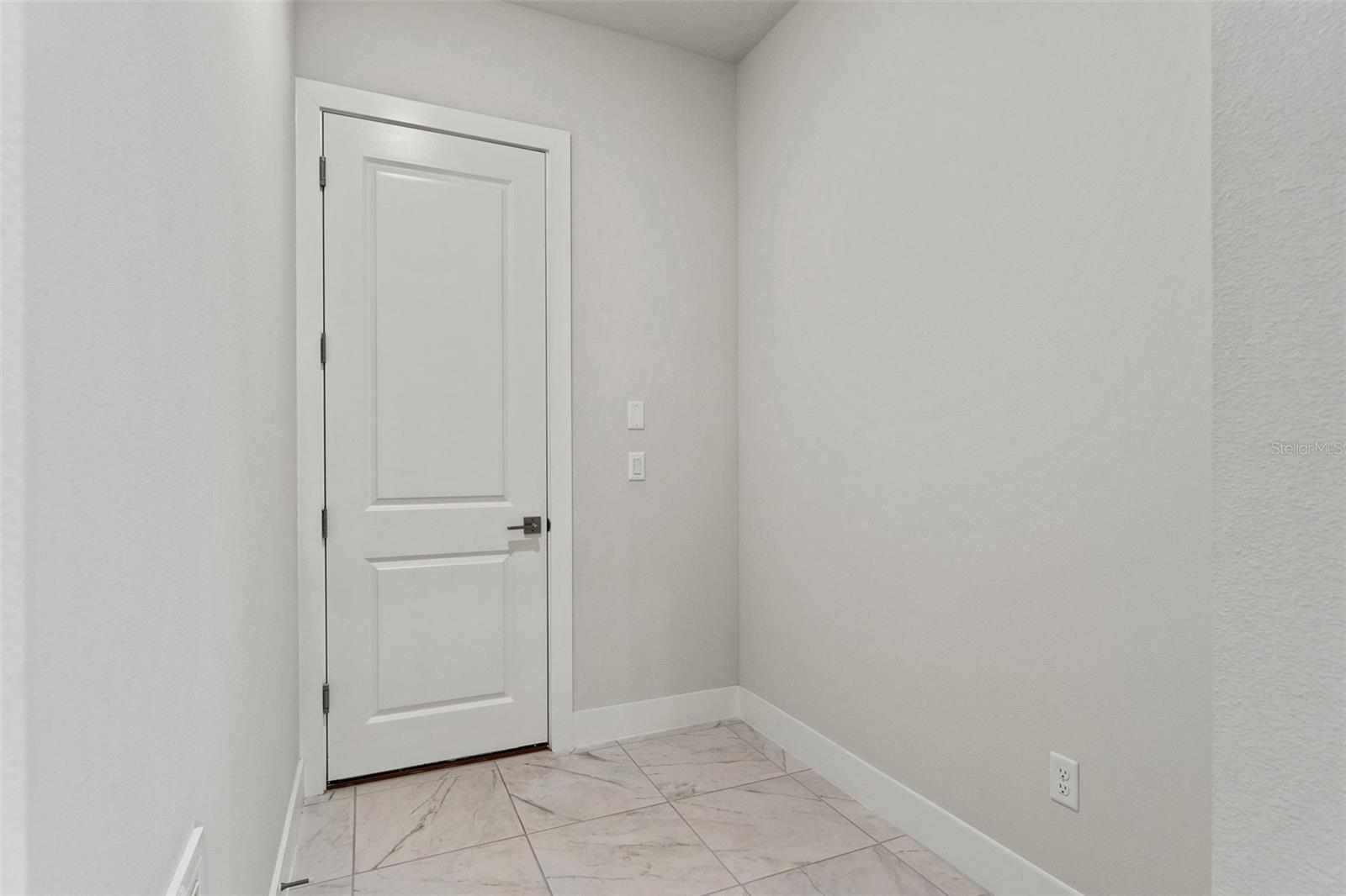 EPPERSON NORTH VILLAGE D-3 - Residential Lease