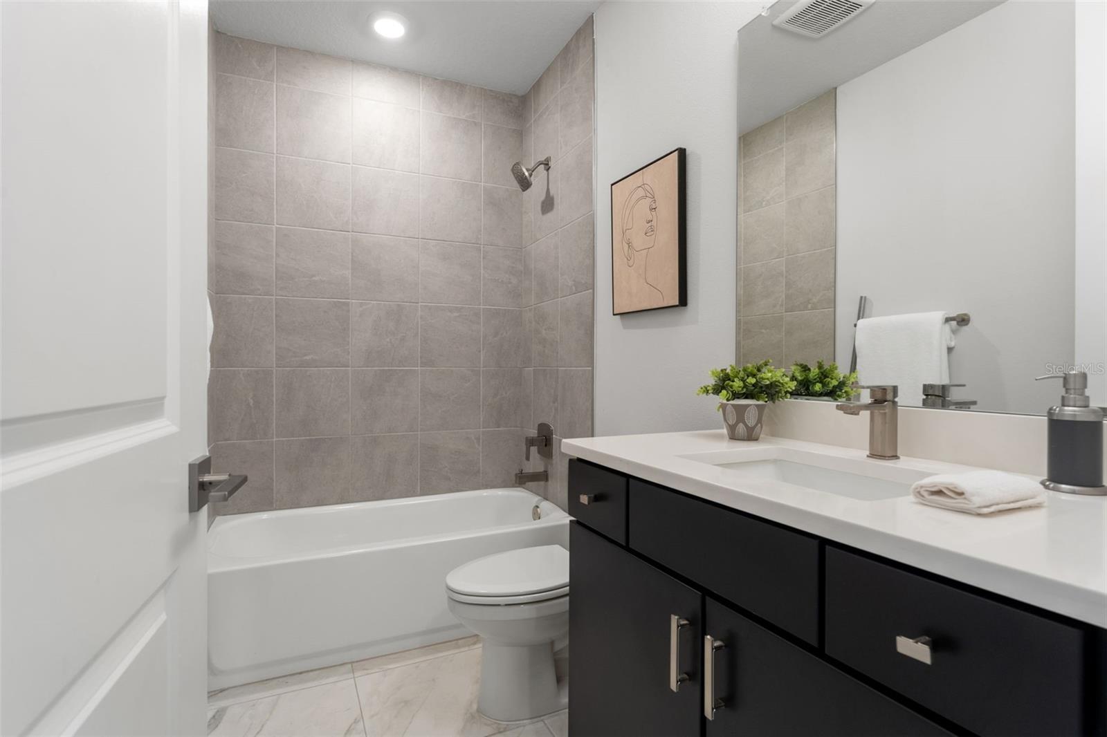 EPPERSON NORTH VILLAGE D-3 - Residential Lease