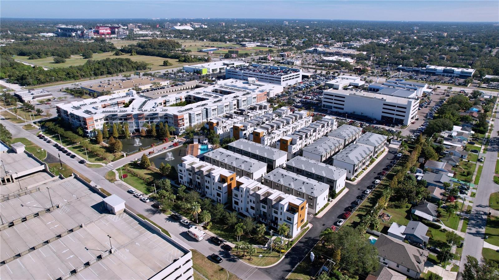 WESTSHORE VILLAGE TWNHMS - Residential