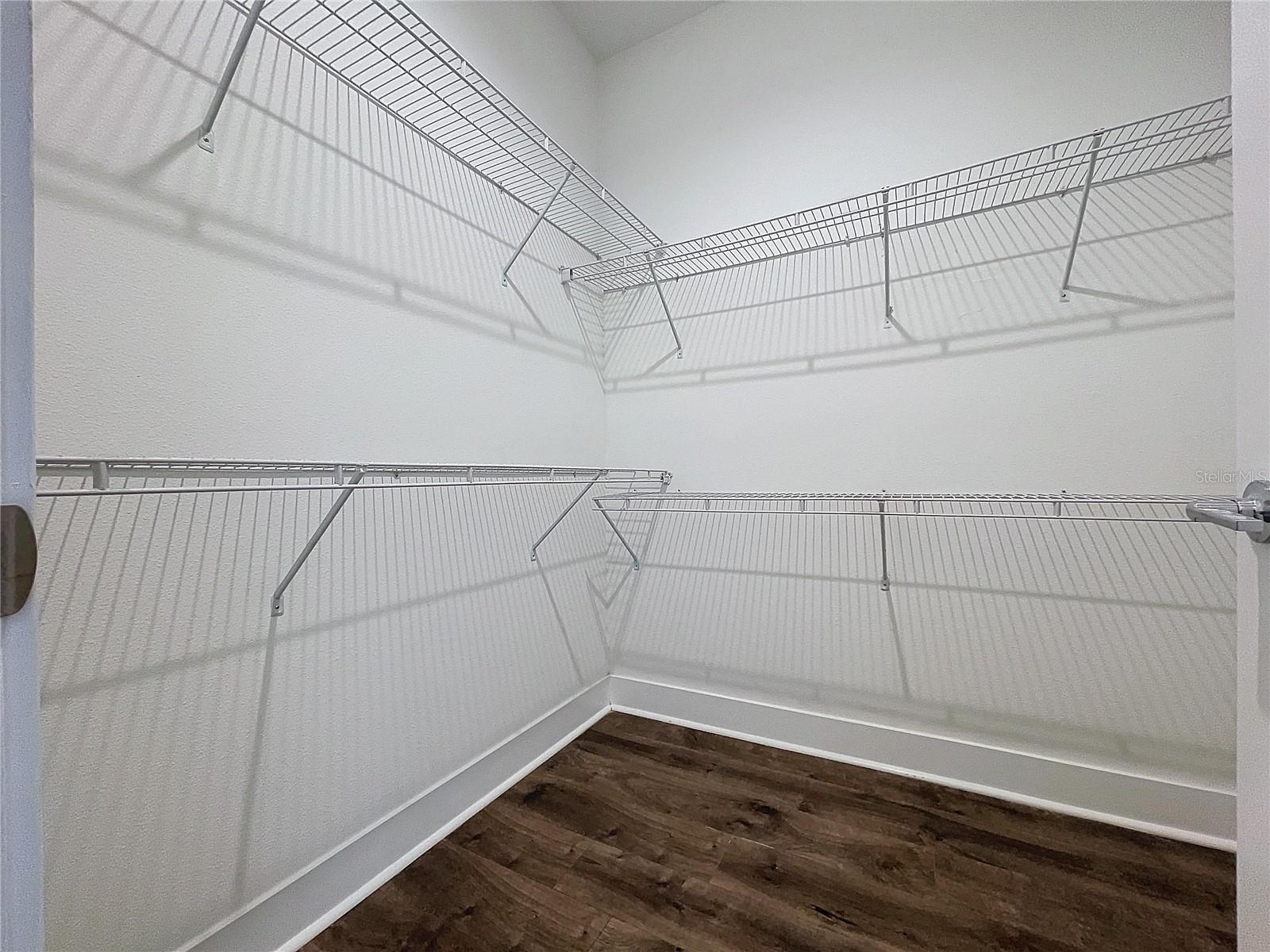 WESTSHORE VILLAGE TWNHMS - Residential