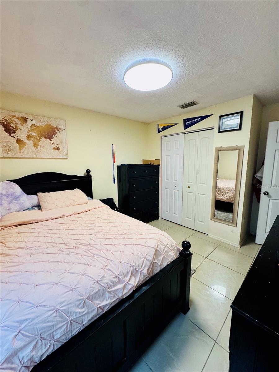 520 AEOLIAN DRIVE