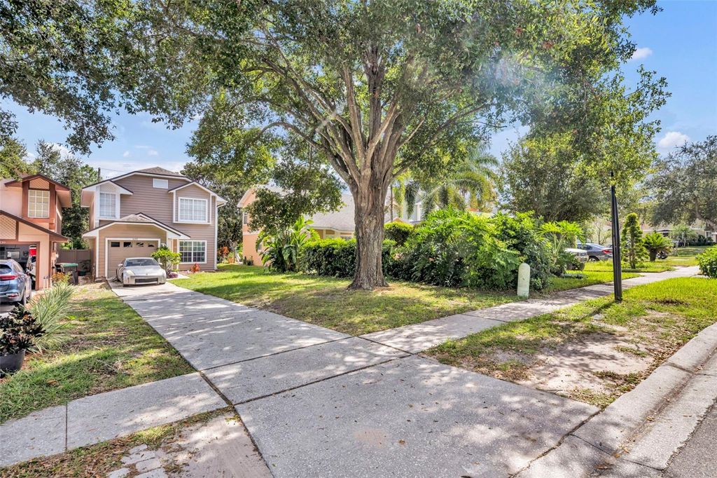 Photo of 9237 Lake Lotta Circle, Gotha, FL 34734 (MLS # O6353964)