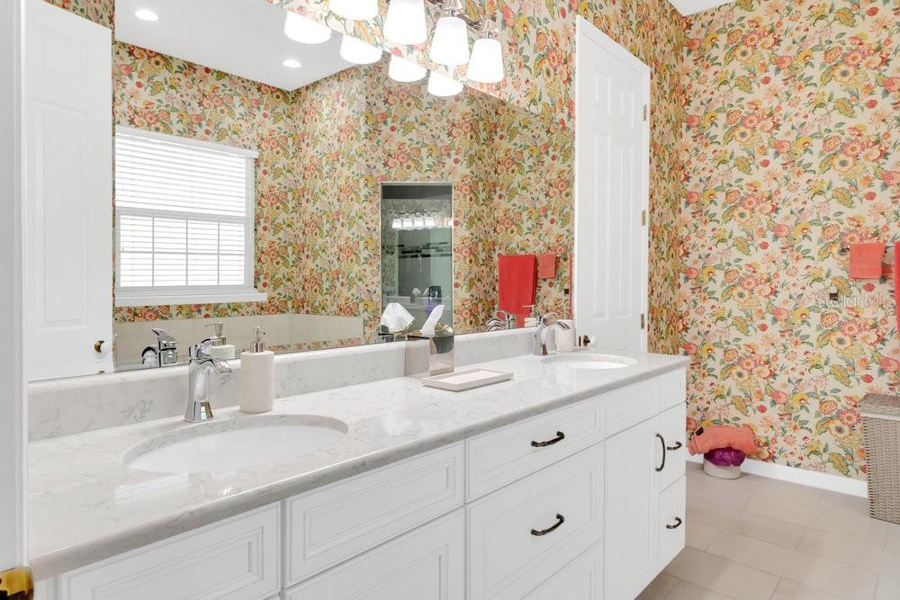 TOREY PINES - Residential