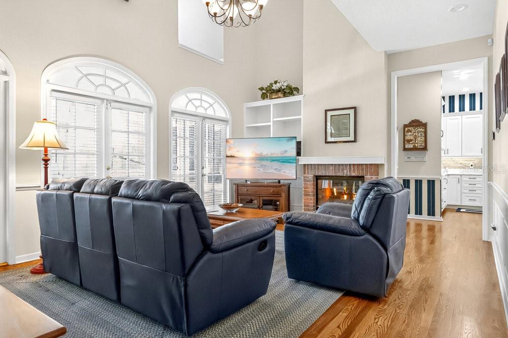 TOREY PINES - Residential