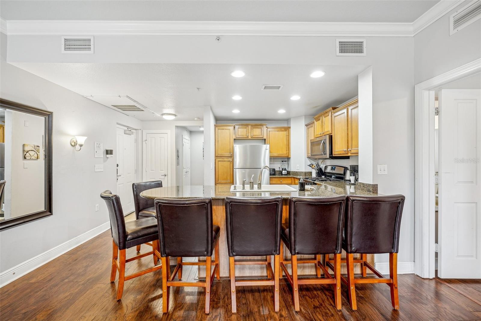HERITAGE CROSSING CONDO PH 5 - Residential