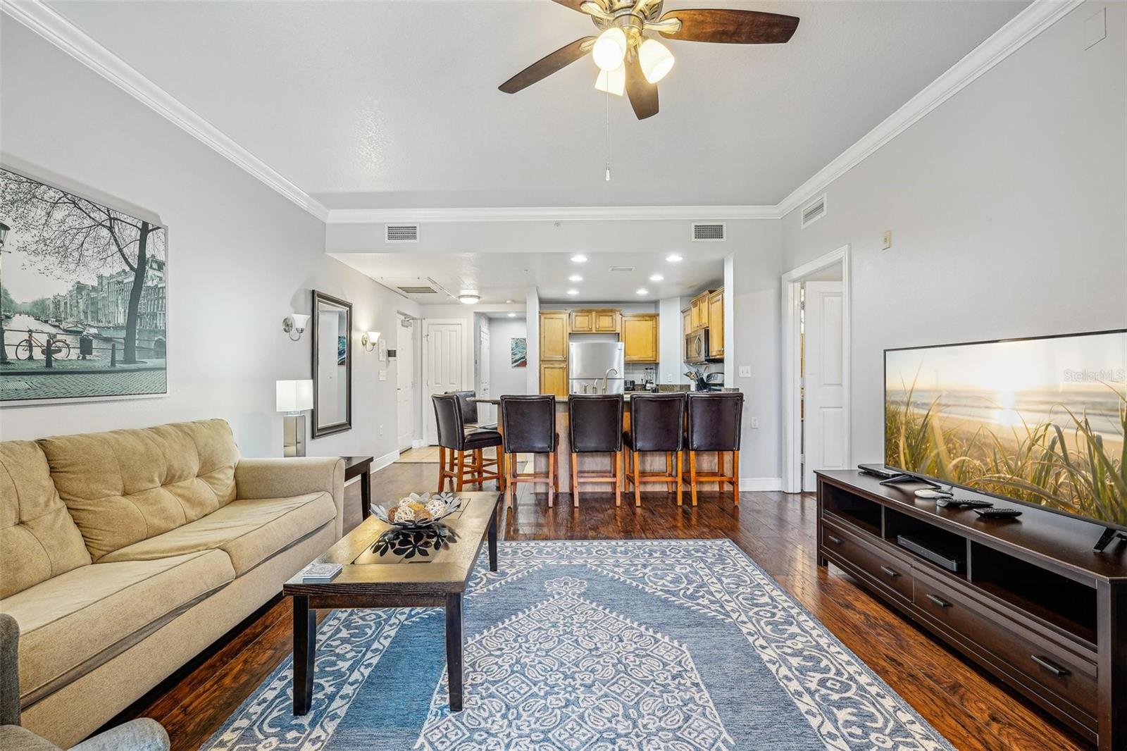 HERITAGE CROSSING CONDO PH 5 - Residential