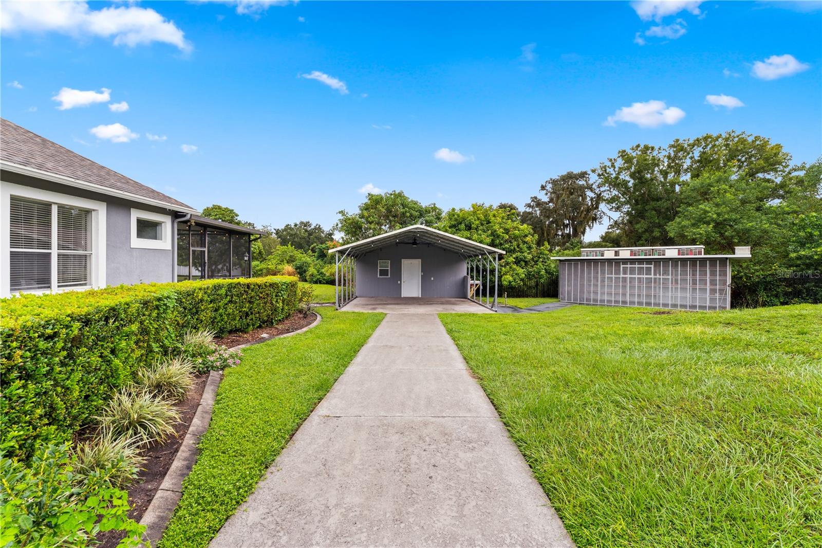 KENLEIGH OAKS - Residential