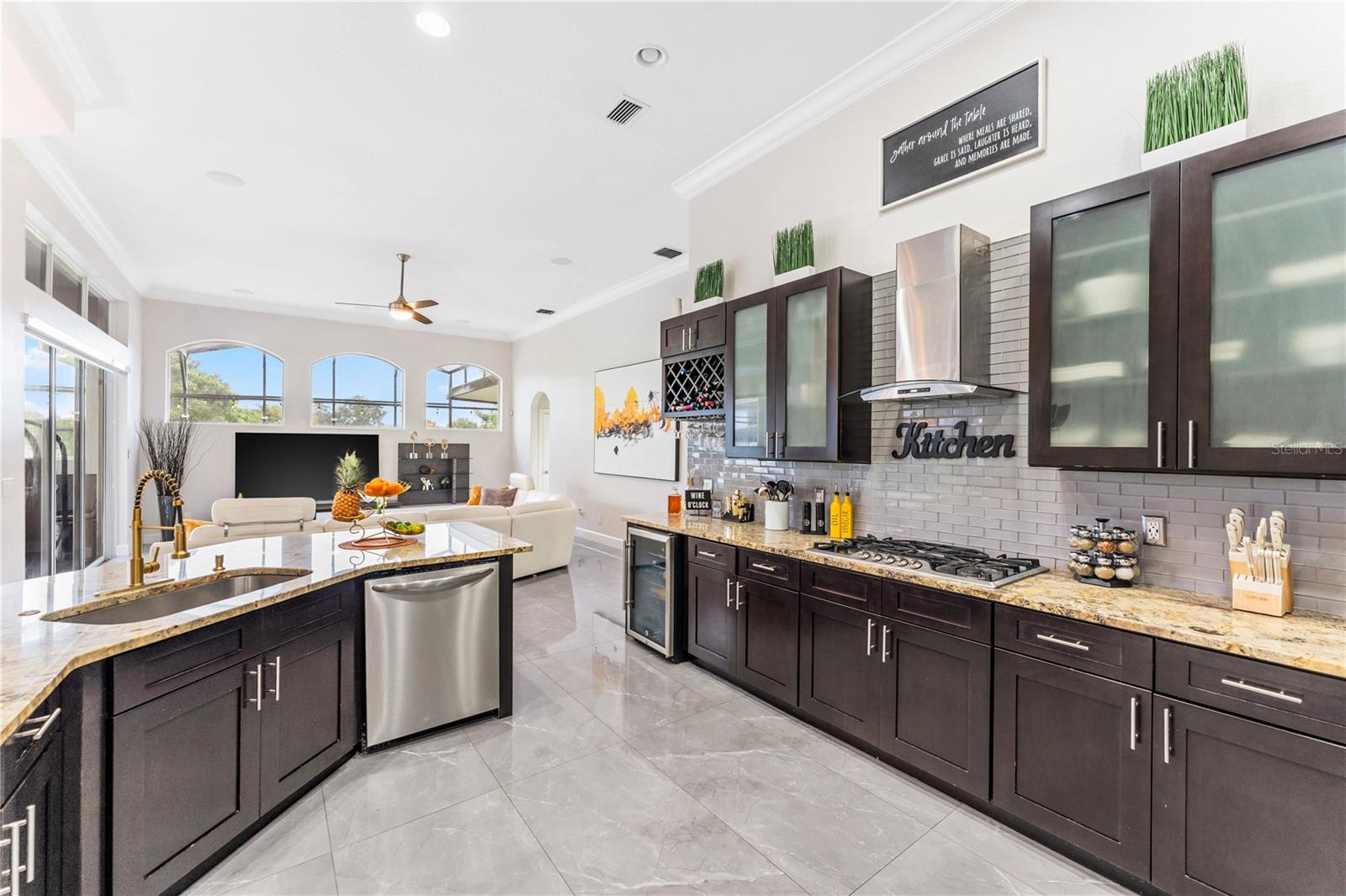 KENLEIGH OAKS - Residential
