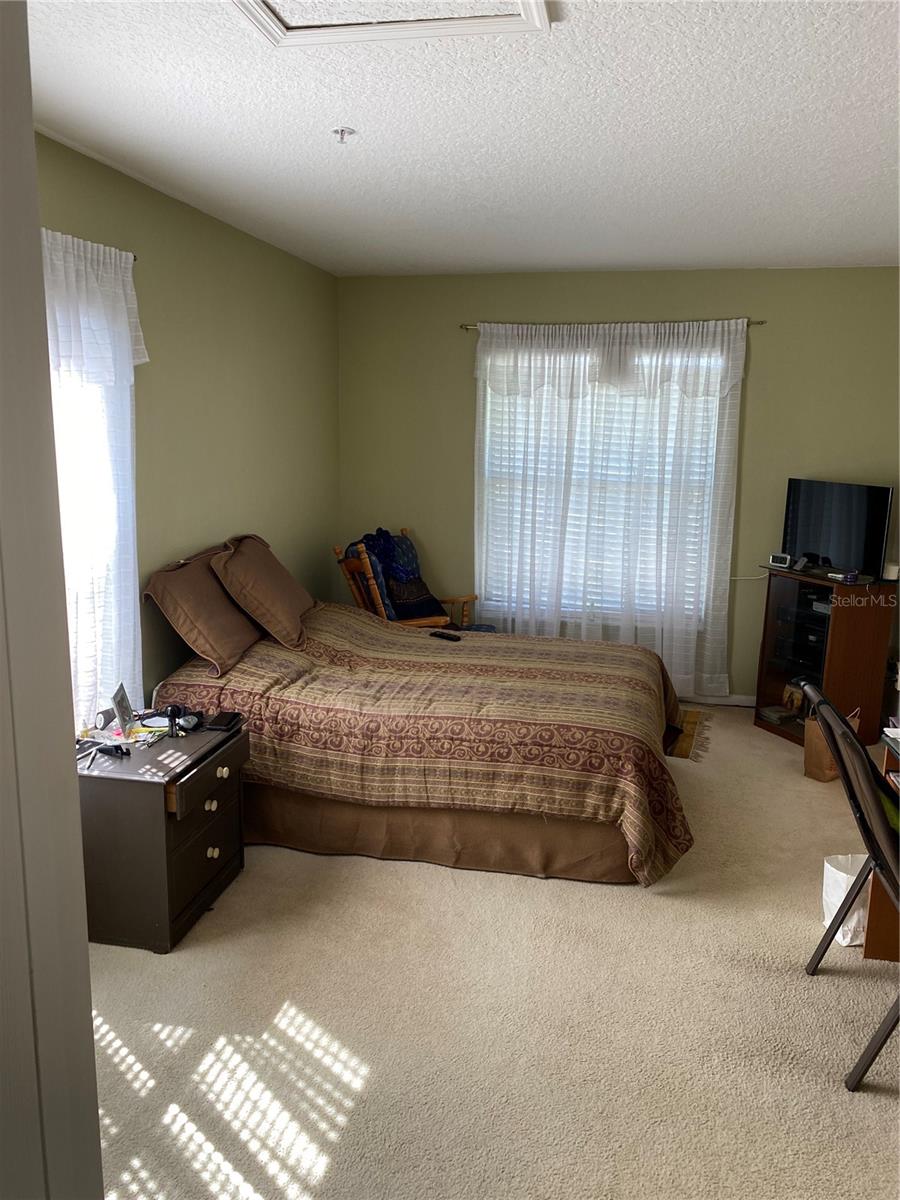 PINE RIDGE CLUB II - Residential
