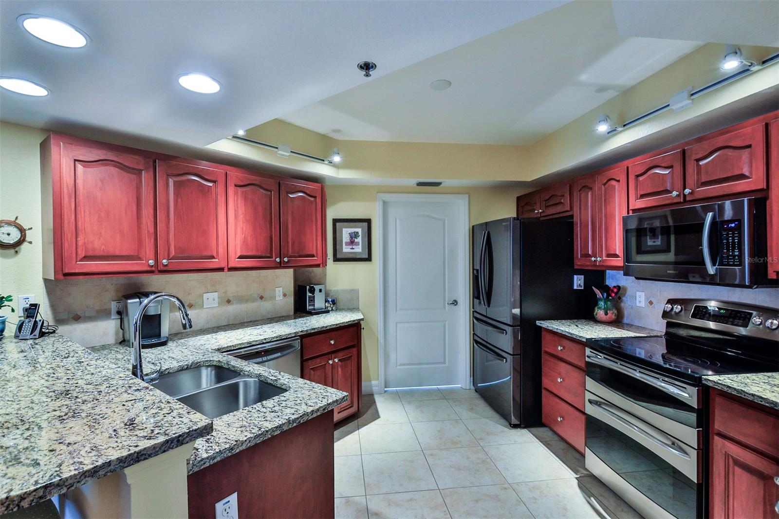 Ocean Walk Nsb - Residential