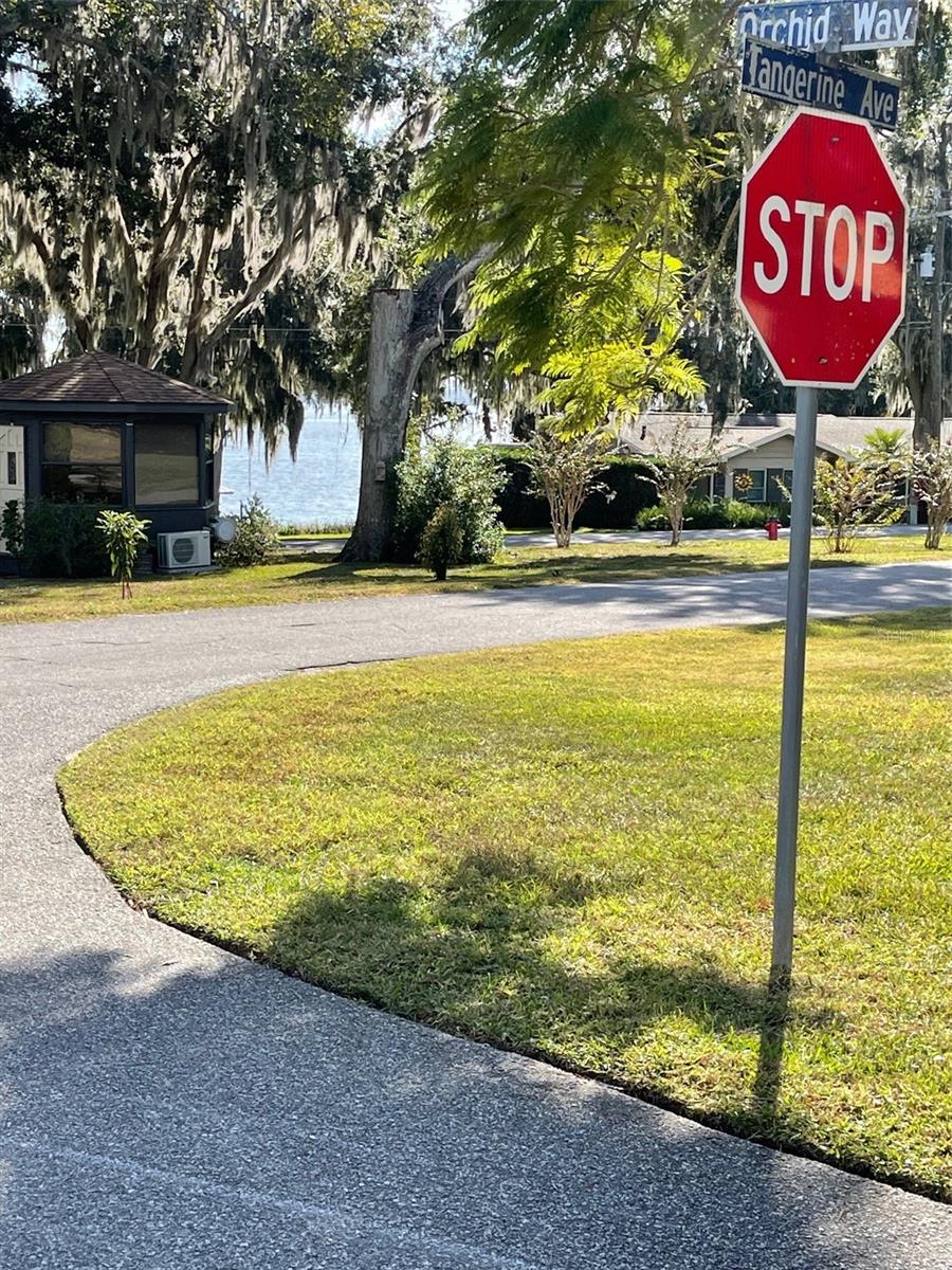 HOWEY GRIFFIN VILLAGE - Residential