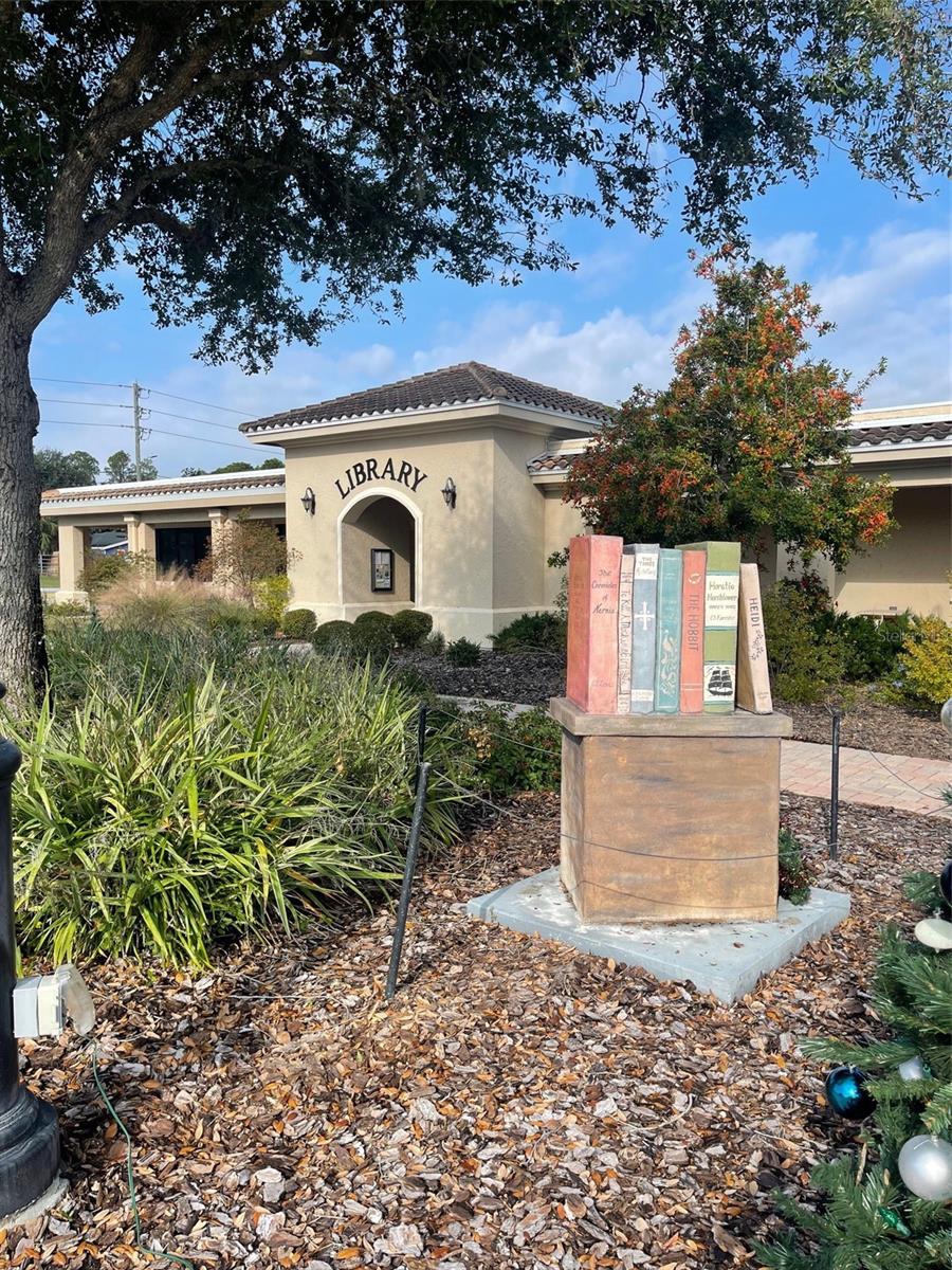 HOWEY GRIFFIN VILLAGE - Residential